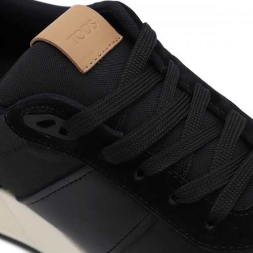 BLACK LEATHER SNEAKERS