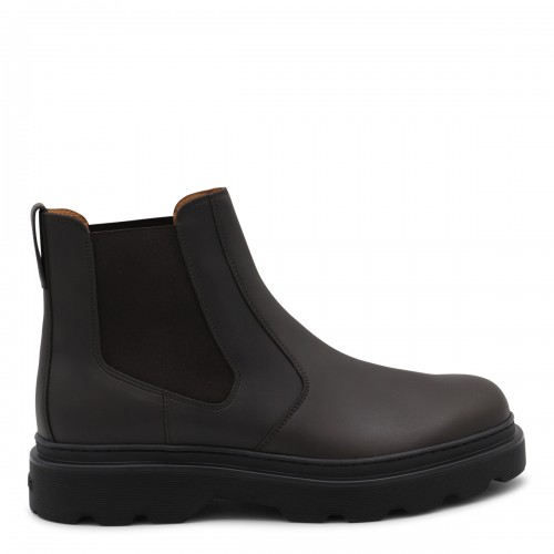 BROWN LEATHER CHELSEA BOOTS