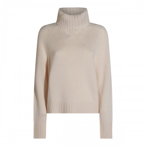 WHITE WOOL KNITWEAR