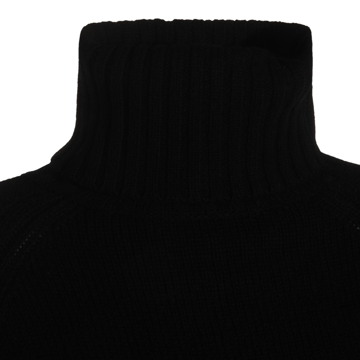 BLACK WOOL KNITWEAR