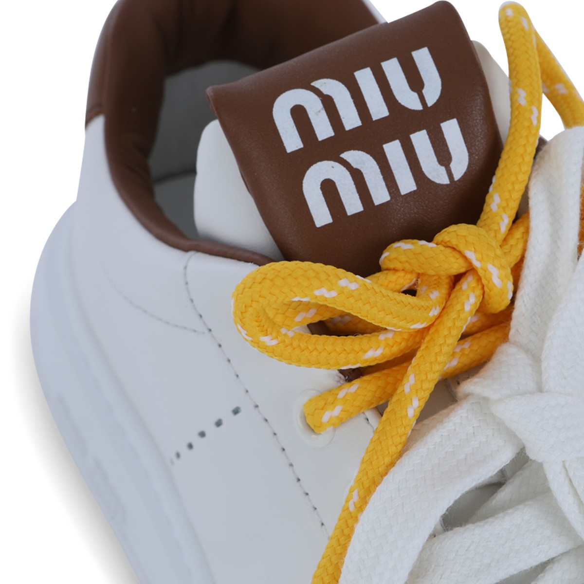 WHITE LEATHER SNEAKERS