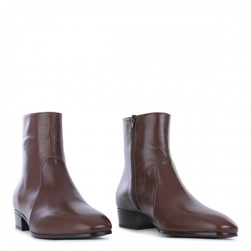 BROWN LEATHER BOOTS