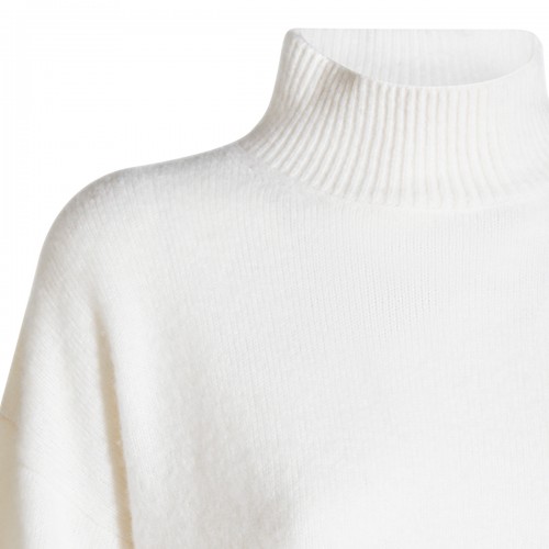 WHITE COTTON KNITWEAR