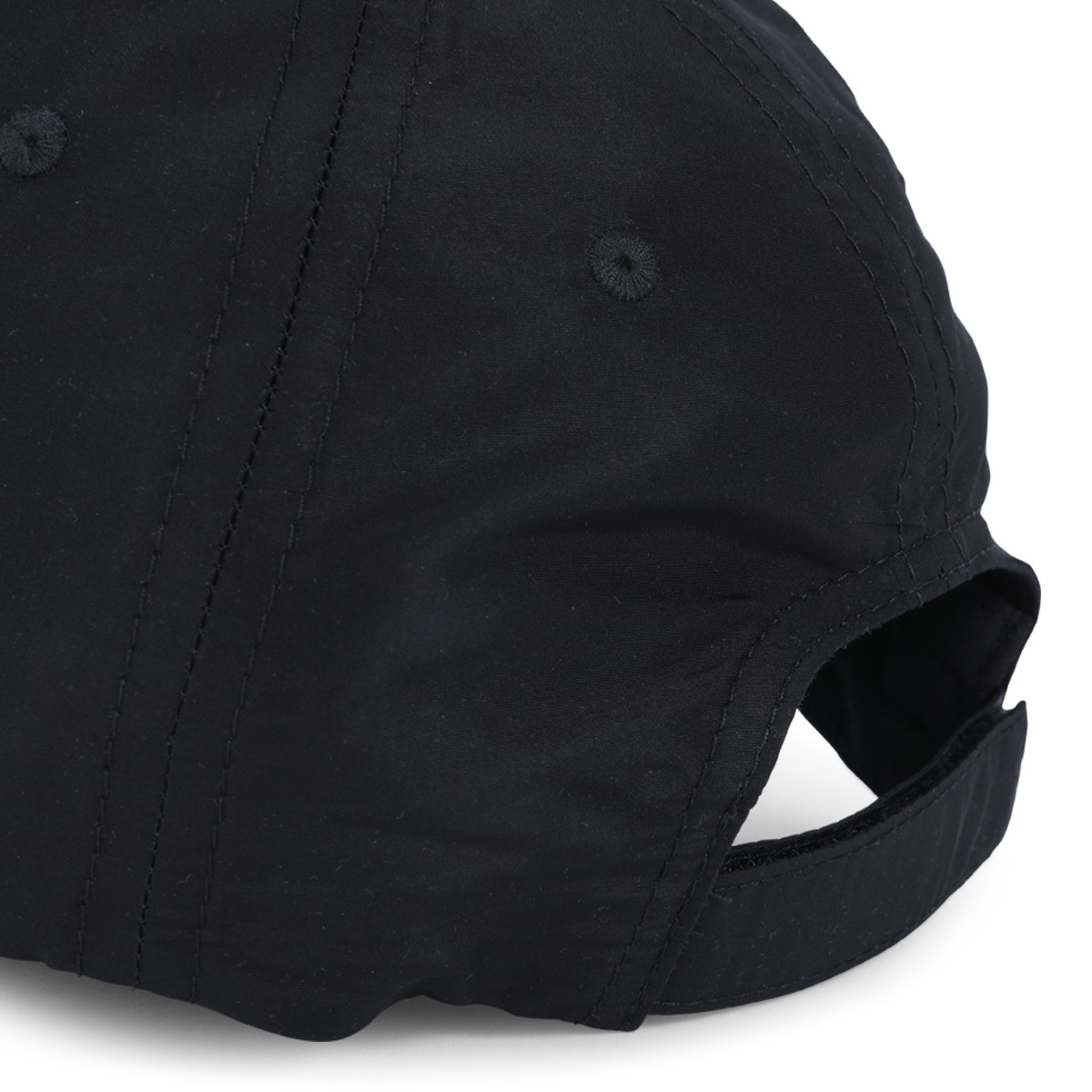 BLACK BASEBALL CAP BLACK BASEBALL CAP