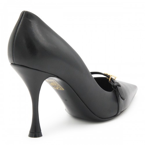 BLACK LEATHER PUMPS