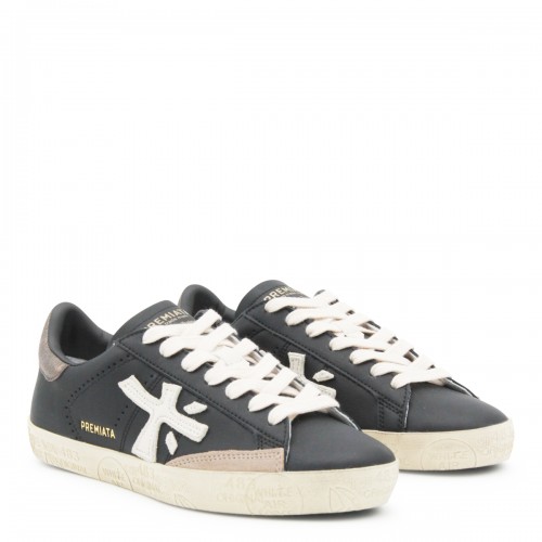 BLACK LEATHER STEVEND SNEAKERS