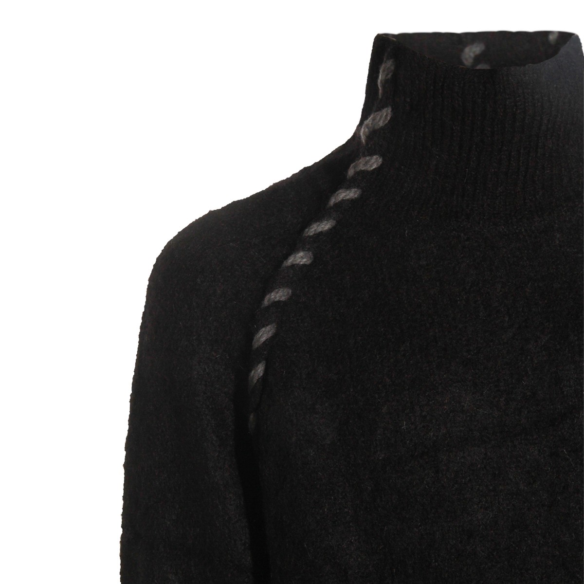 BLACK WOOL KNITWEAR