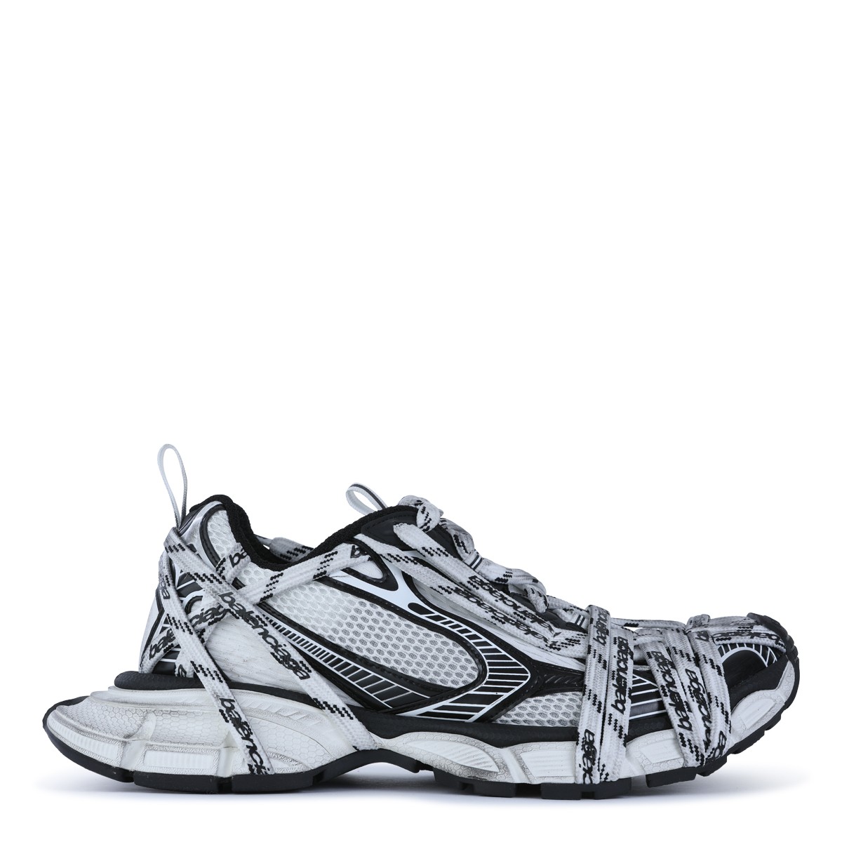 BLACK AND WHITE 3XL EXTREME SNEAKERS