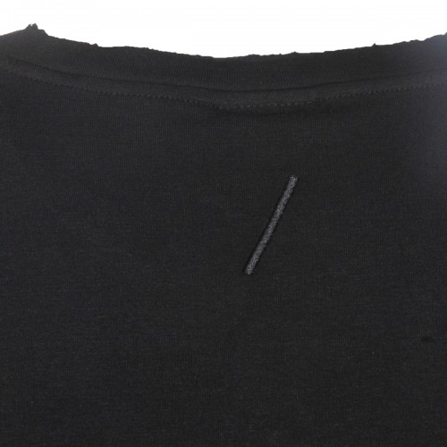 BLACK COTTON T-SHIRT