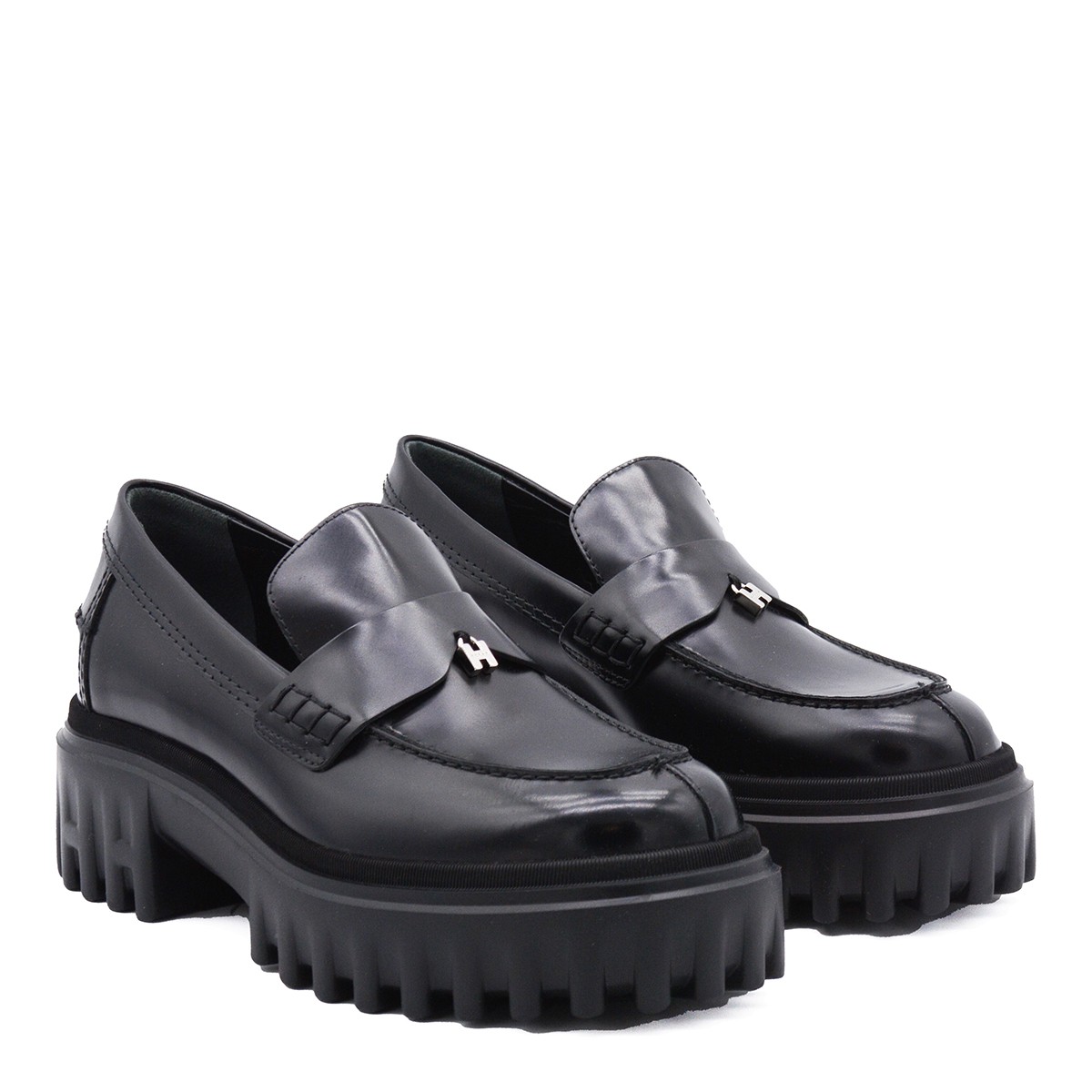 BLACK LEATHER LOAFERS