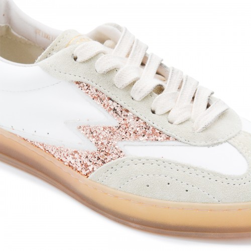 WHITE AND RED SNEAKERS