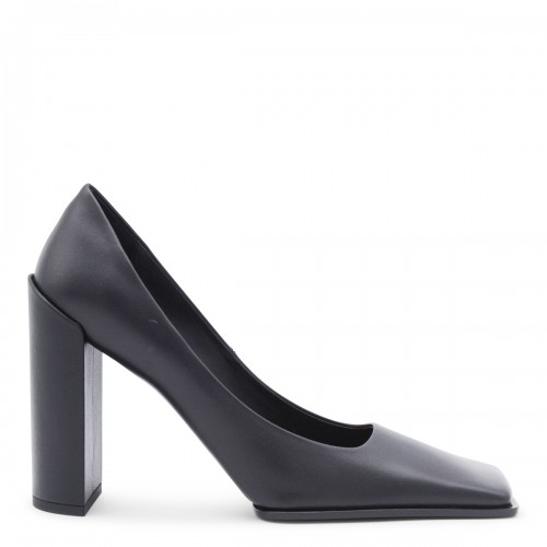 BLACK LEATHER PUMPS