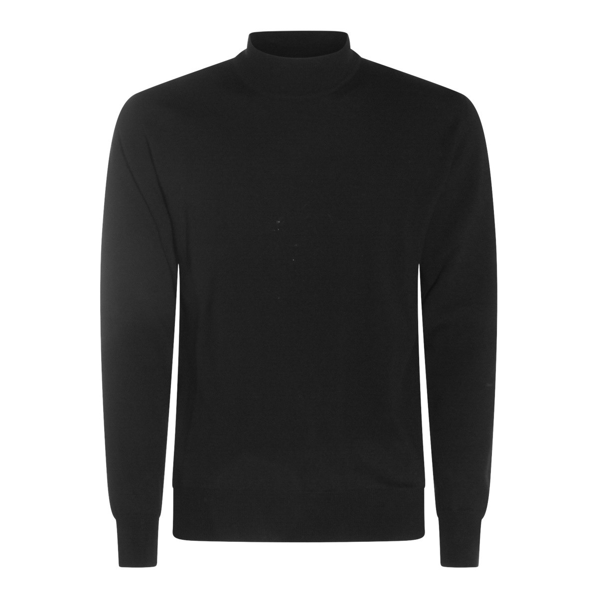 BLACK WOOL KNITWEAR