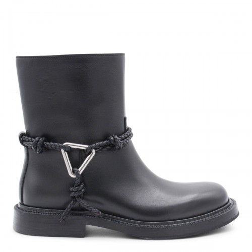 BLACK LEATHER BOOTS