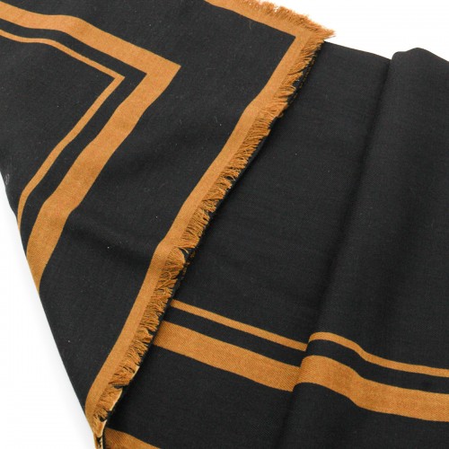 BLACK WOOL SCARF