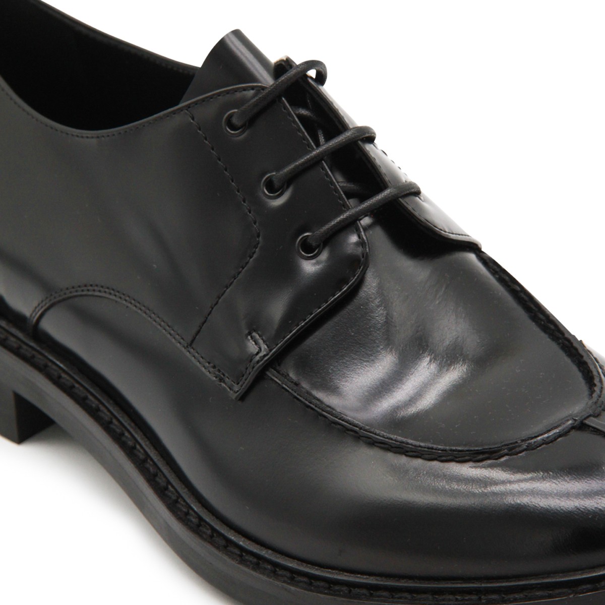 BLACK LEATHER LACE UP SHOES