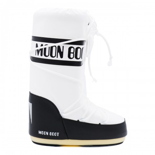 BLACK AND WHITE ICON BOOTS