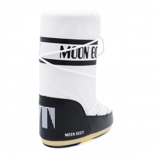 BLACK AND WHITE ICON BOOTS