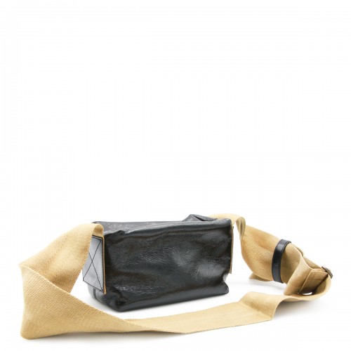 BLACK LEATHER TOFU SMALL SHOULDER BAG