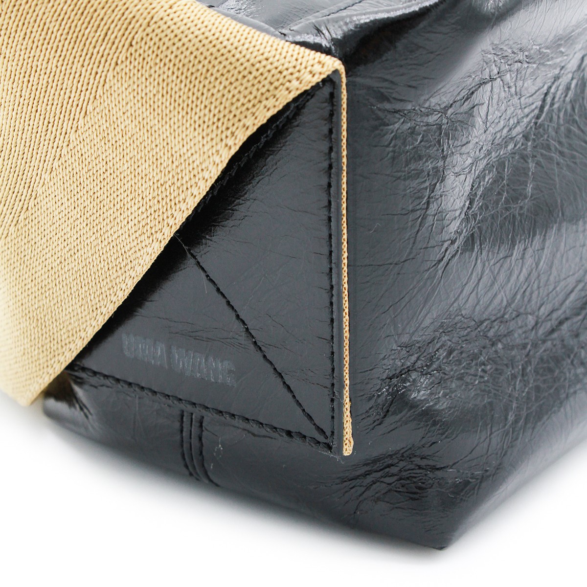 BLACK LEATHER TOFU SMALL SHOULDER BAG