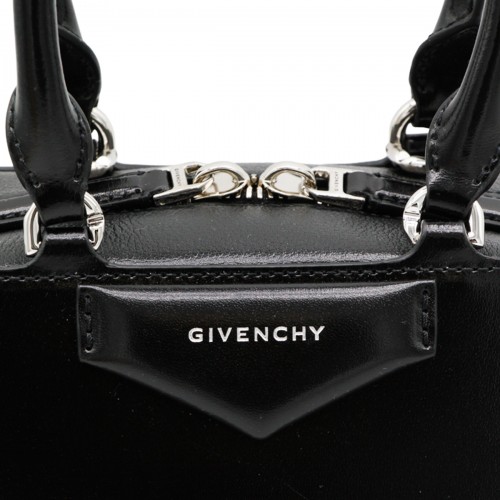 BLACK LEATHER ANTIGONA EAST-WEST TOP HANDLE BAG