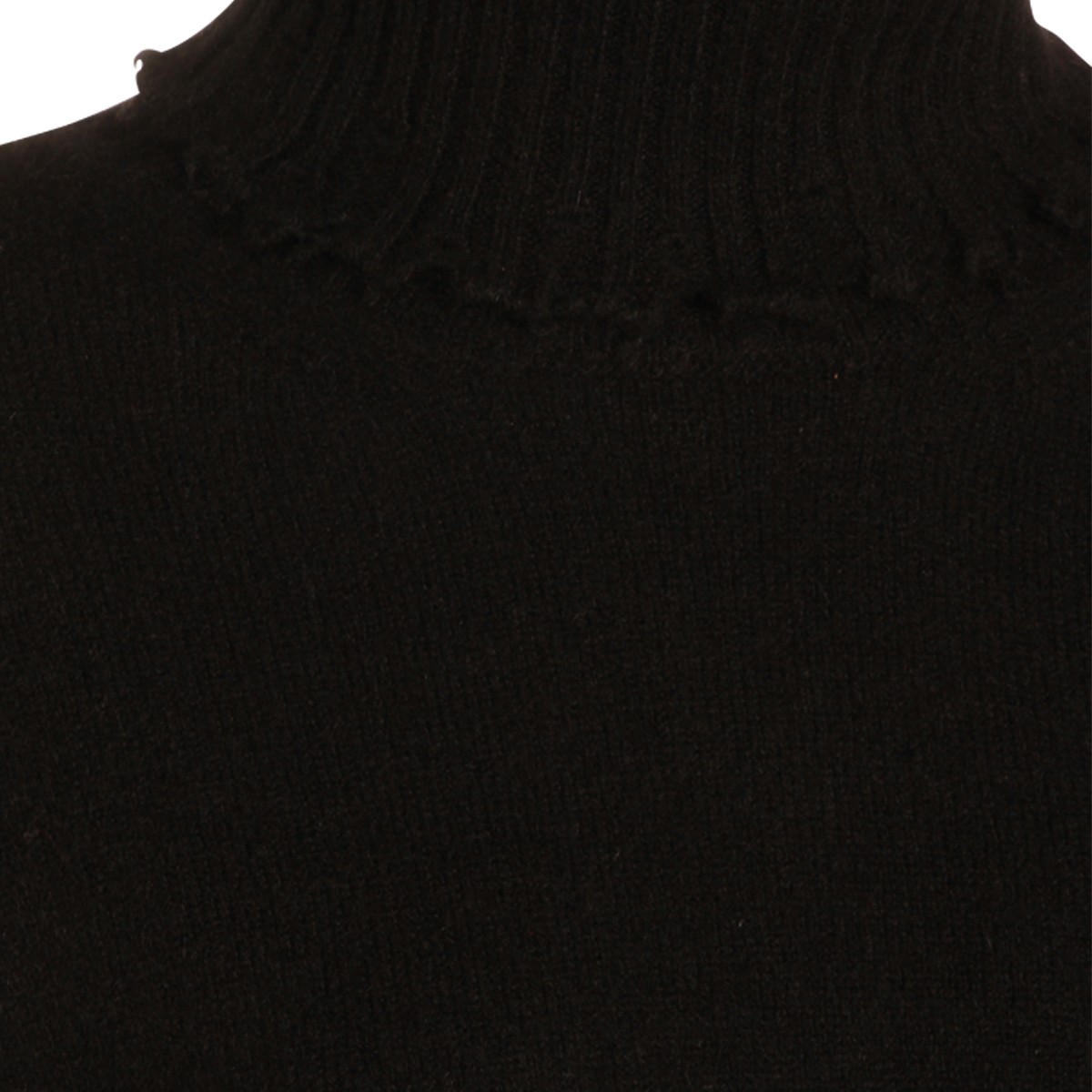 BLACK CASHMERE KNNITWEAR