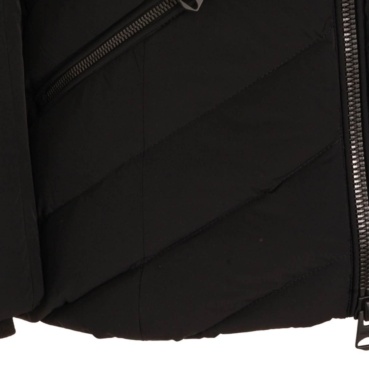 BLACK DOWN JACKET BLACK DOWN JACKET
