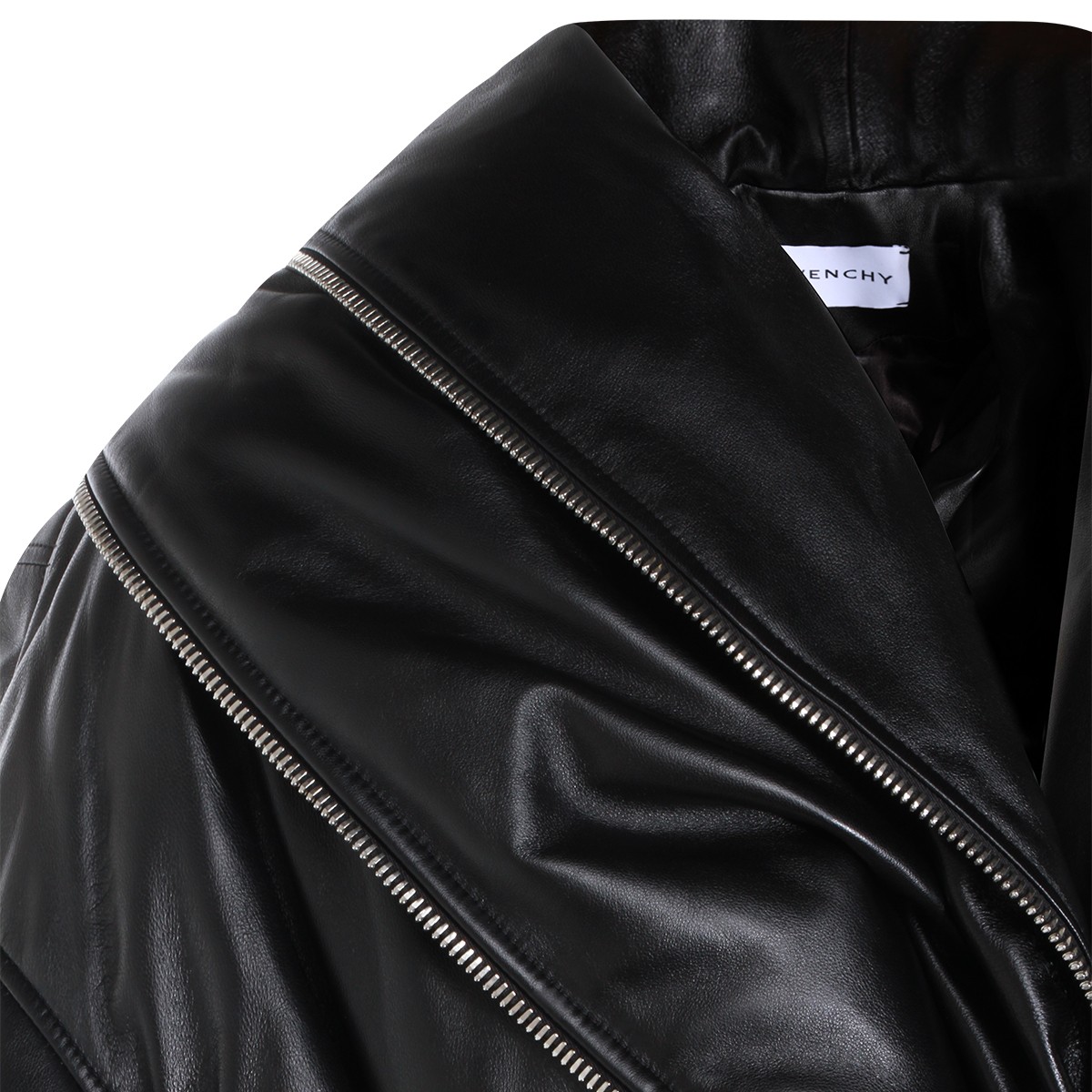 BLACK LEATHER JACKET