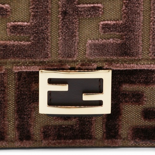 BROWN LEATHER BAGUETTE WALLET ON CHAIN