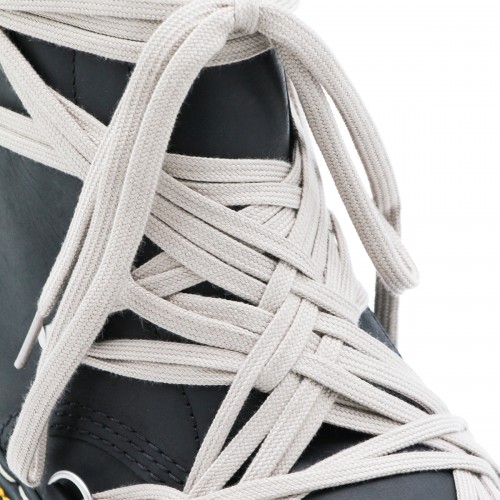 BLACK LEATHER 1460 MEGALACE BOOTS