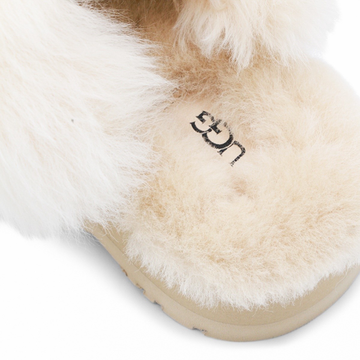 BEIGE DISQUETTE CHALET FLATS