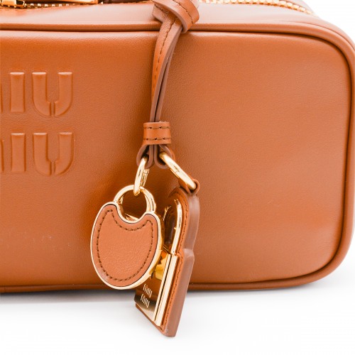 COGNAC LEATHER TOP HANDLE BAG