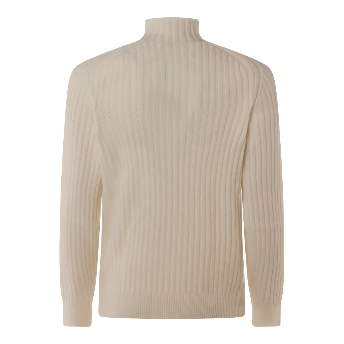 WHITE CASHMERE KNITWEAR