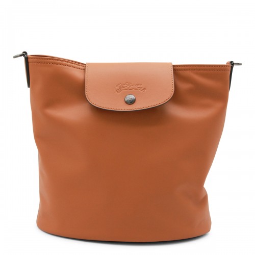 COGNAC CROSSBODY BUCKET