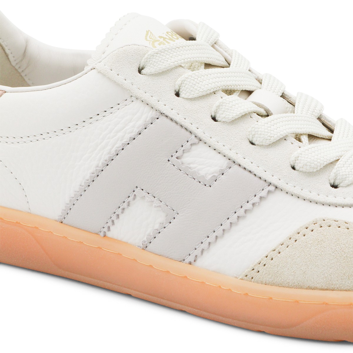 WHITE LEATHER COOL SNEAKERS