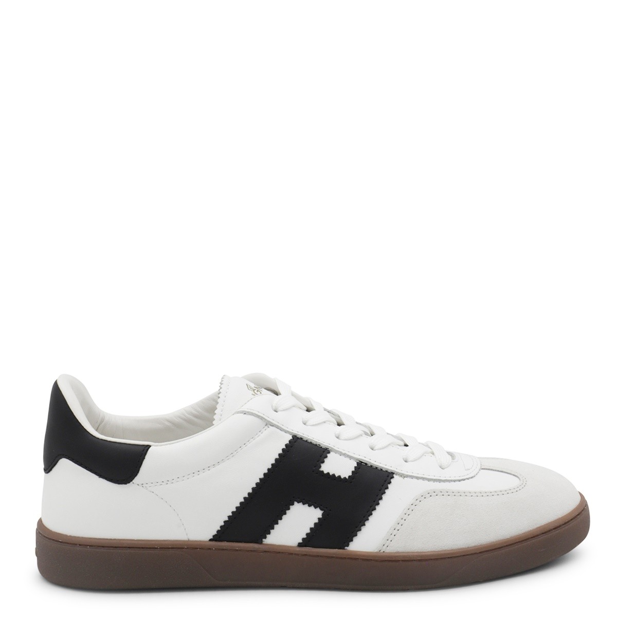 WHITE AND BLACK LEATHER SNEAKERS