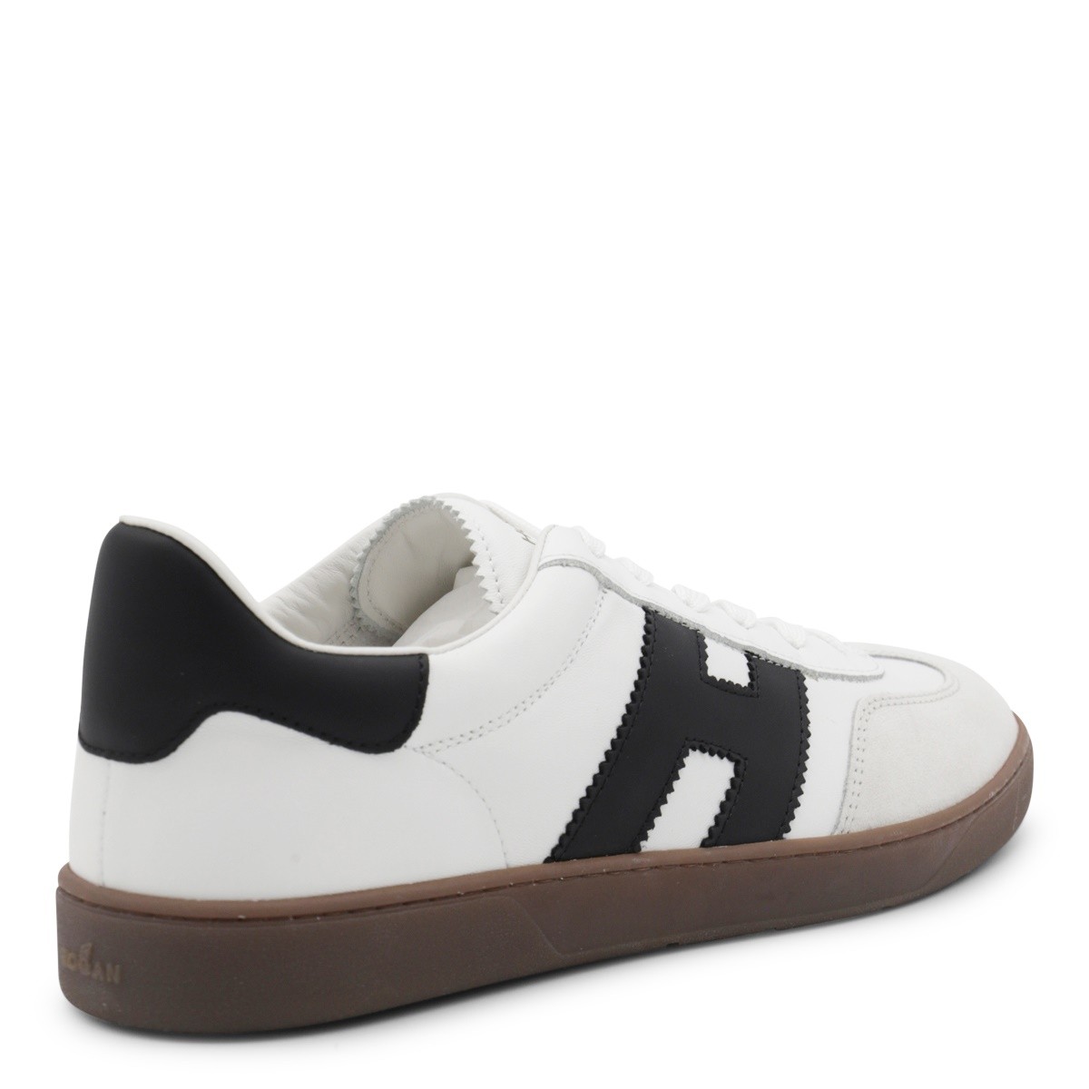 WHITE AND BLACK LEATHER SNEAKERS