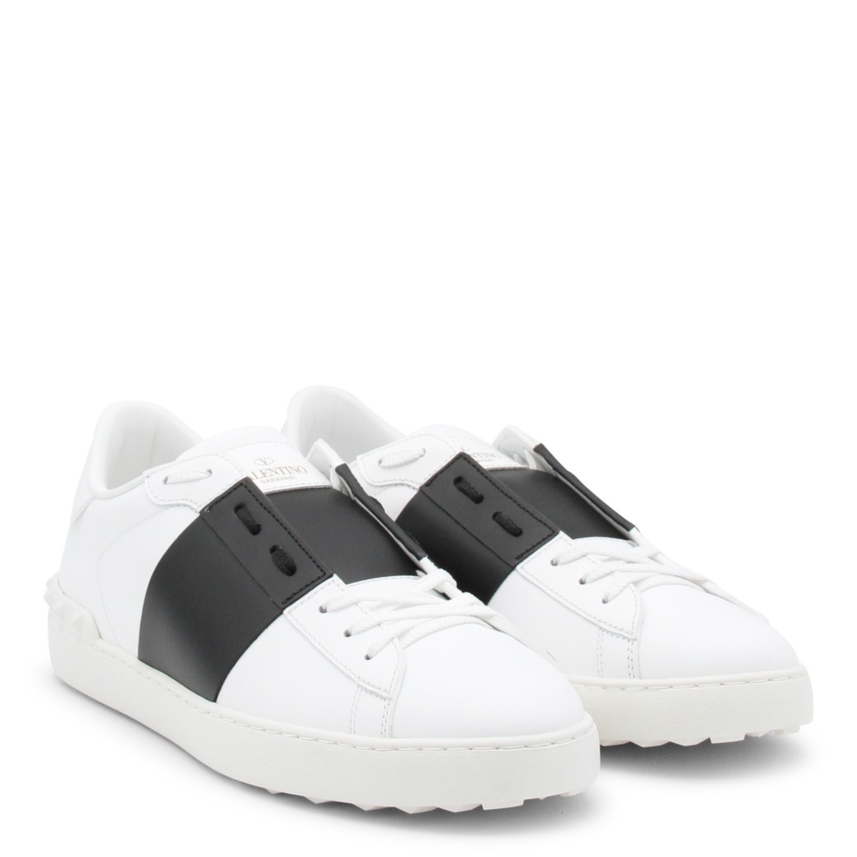 WHITE AND BLACK LEATHER OPEN SNEAKERS