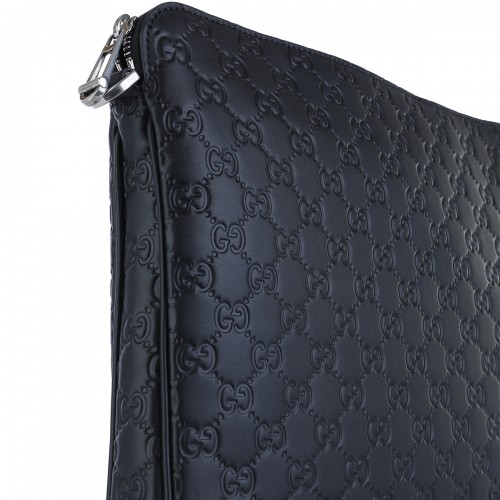 BLACK LEATHER POUCHE