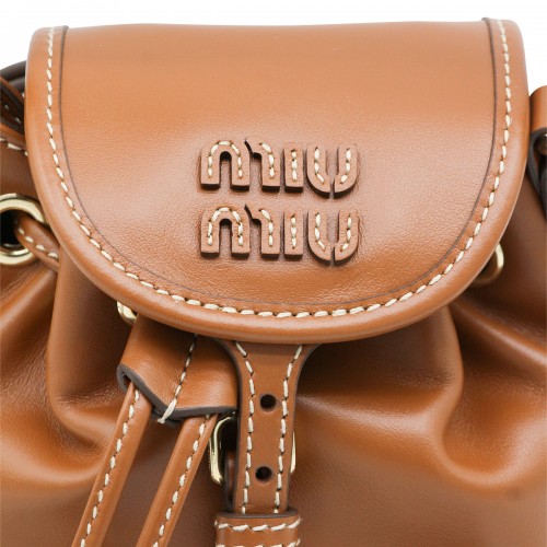 BROWN LEATHER BACKPACK