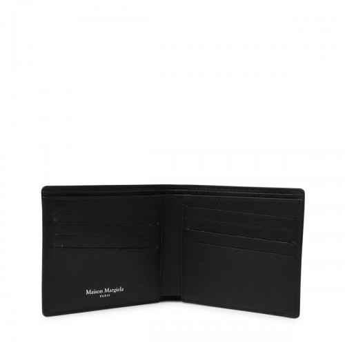 BLACK LEATHER WALLET