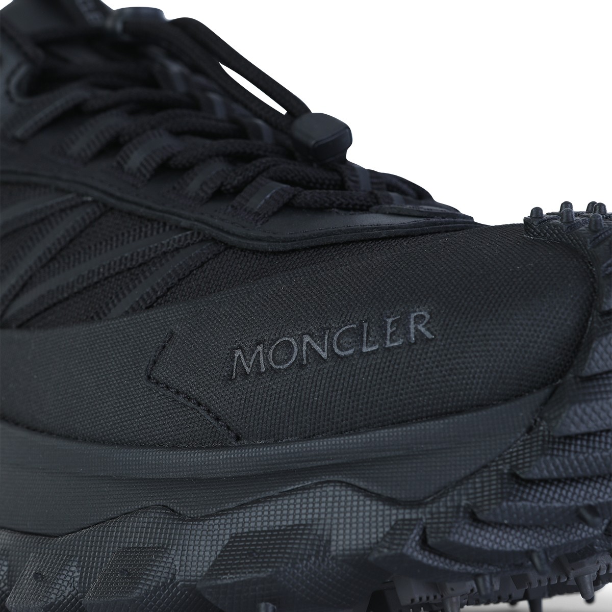 BLACK LEATHER SNEAKERS