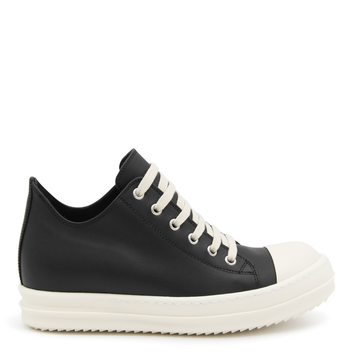 BLACK LEATHER LOW SNEAKERS