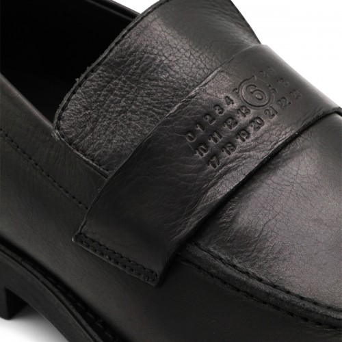 BLACK LEATHER LOAFERS