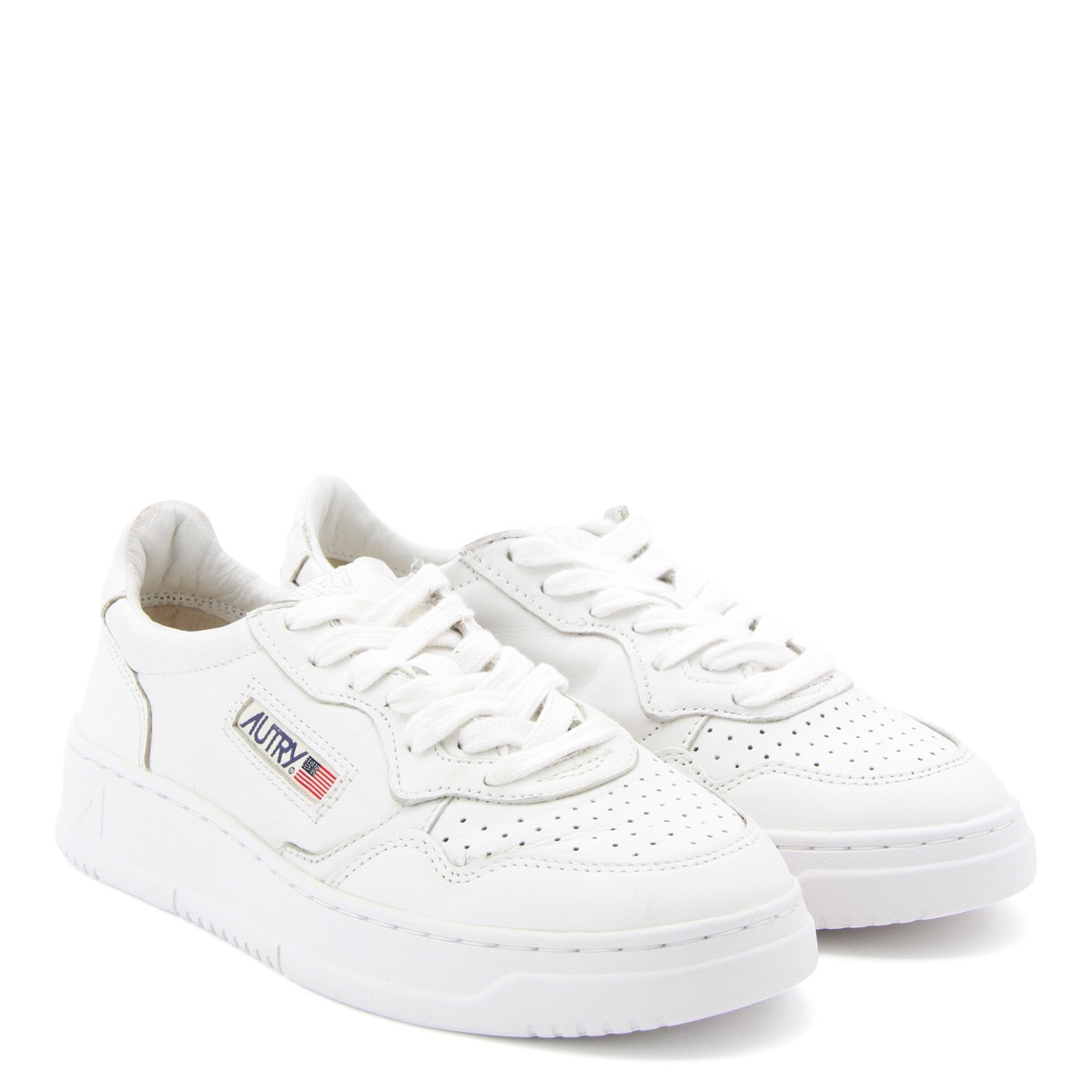 WHITE LEATHER MEDALIST SNEAKERS