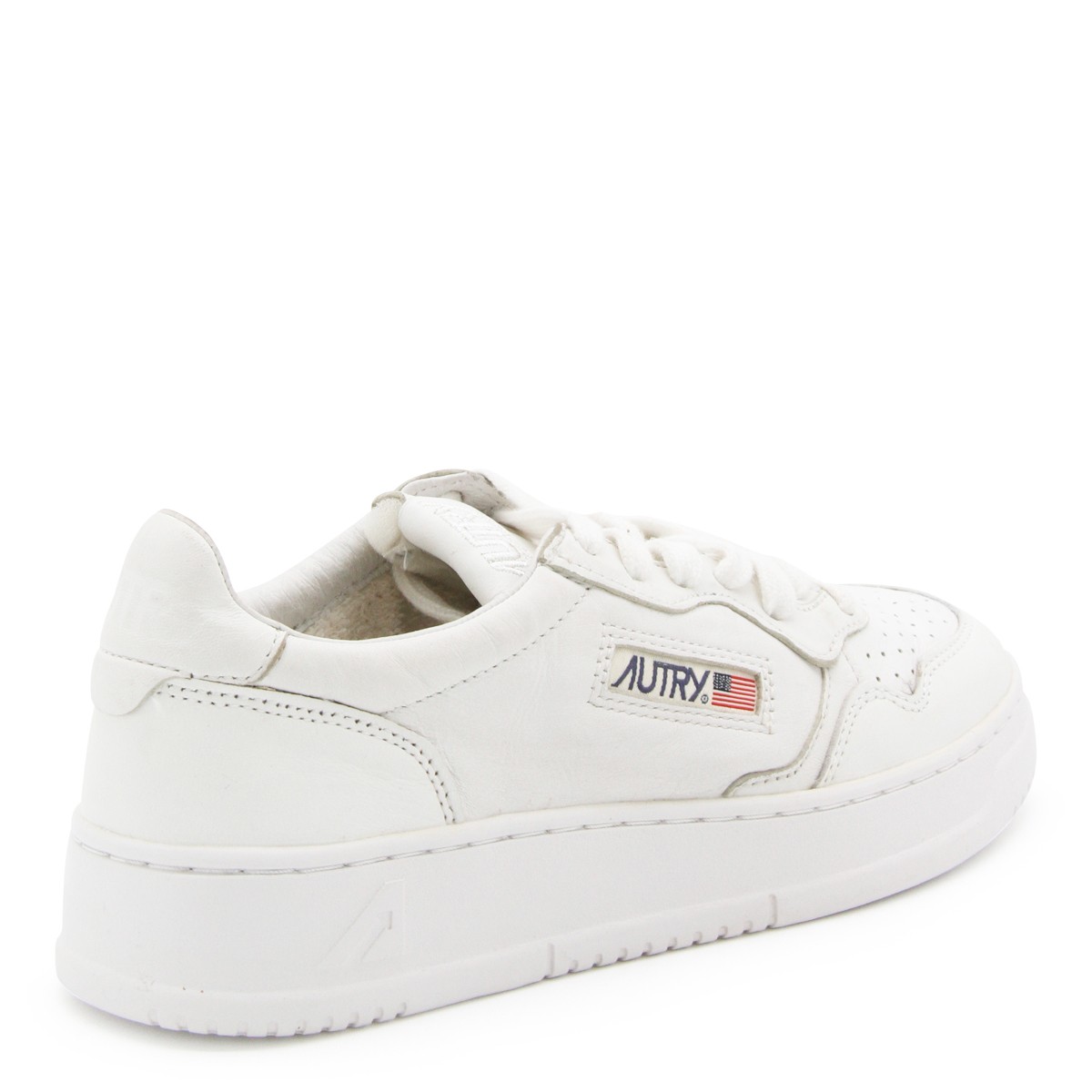 WHITE LEATHER MEDALIST SNEAKERS