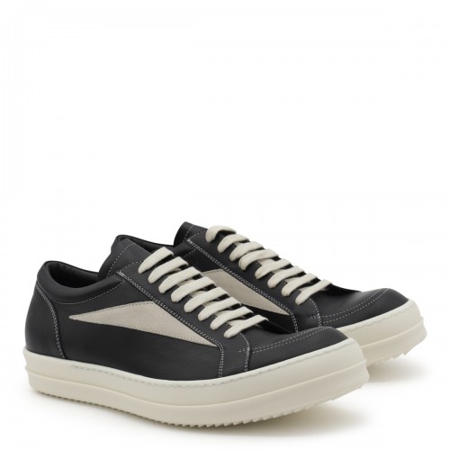 BLACK AND WHITE LEATHER VINTAGE SNEAKERS