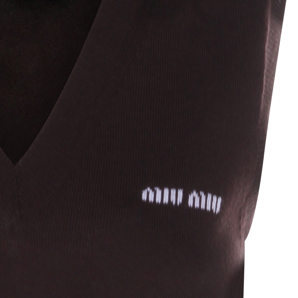 BROWN CASHMERE KNITWEAR